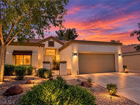 Townhouse For Sale - 2705 Sungold Drive<br/> Las Vegas, NV 89134