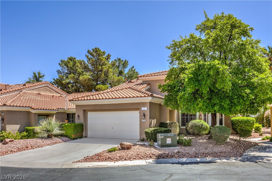 1912 Summer Pine Court 103