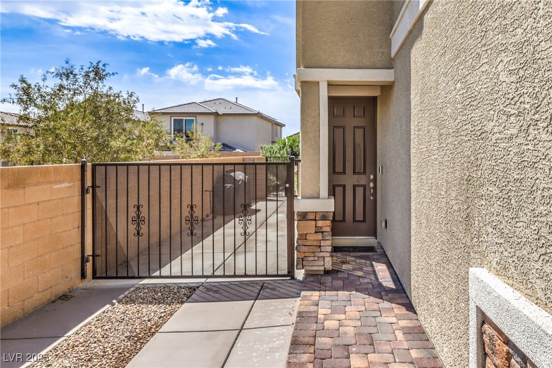 415 Carsin Wayne Court