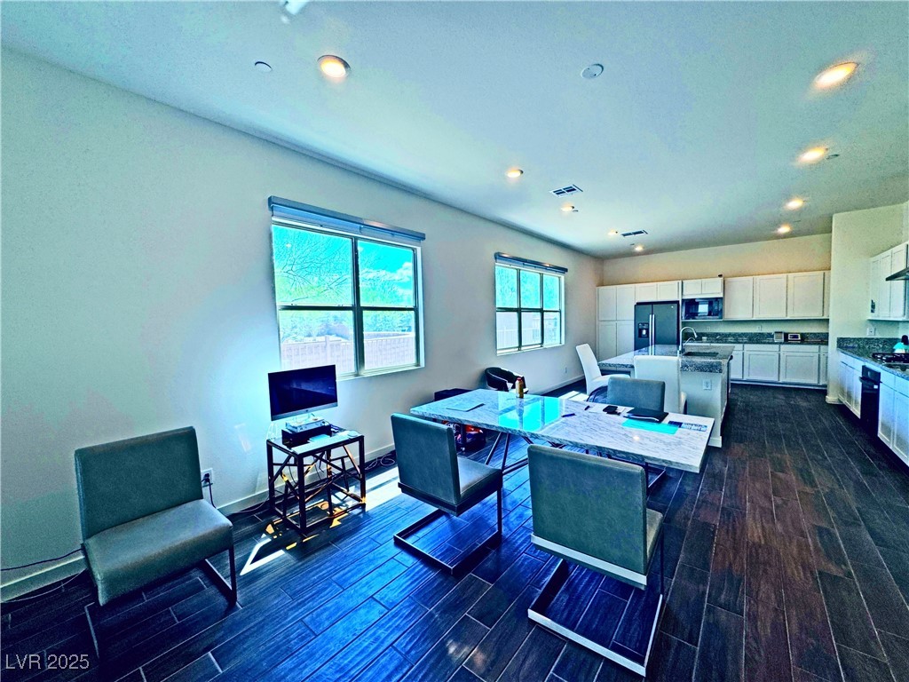 Properties 4 10879 Artesano Avenue