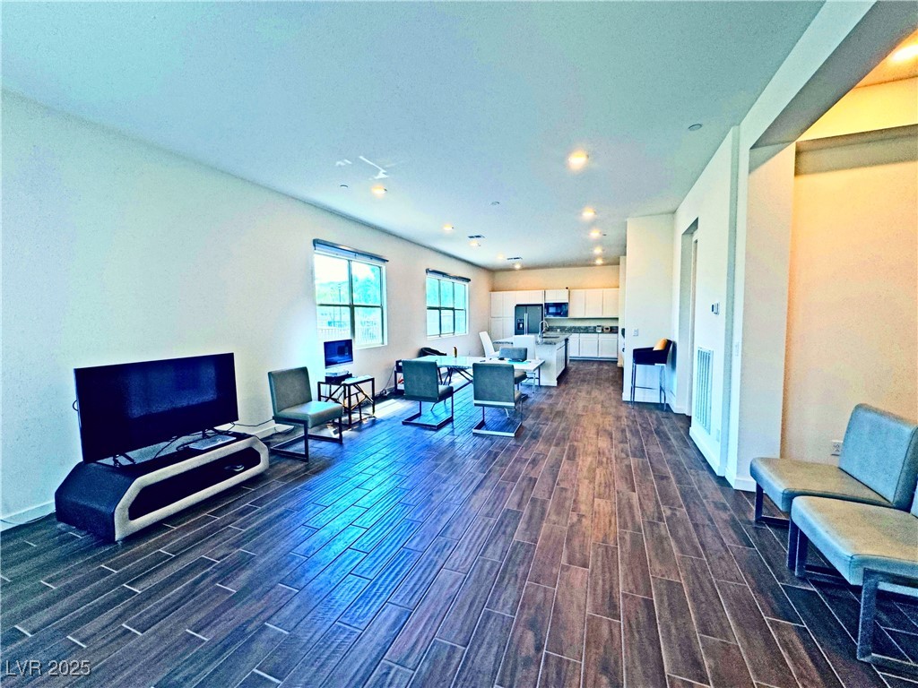 Properties 2 10879 Artesano Avenue