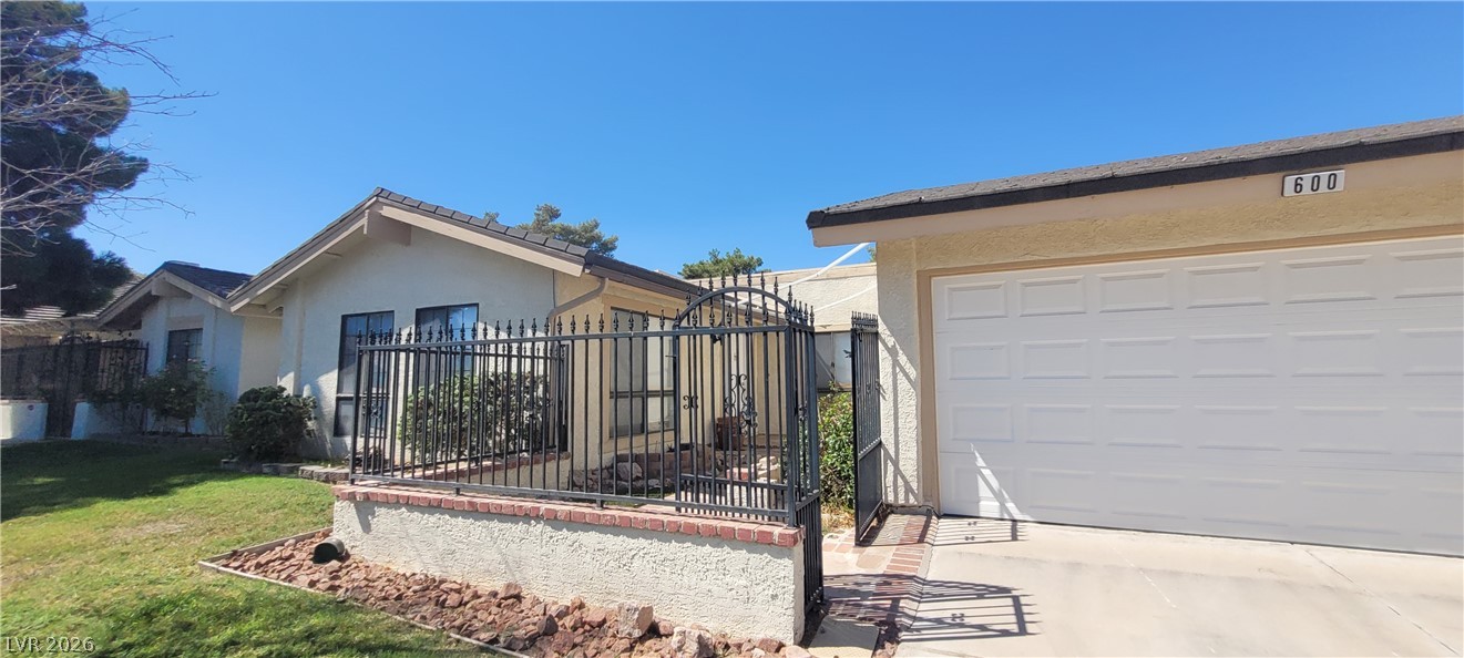 600 Woodmount Drive