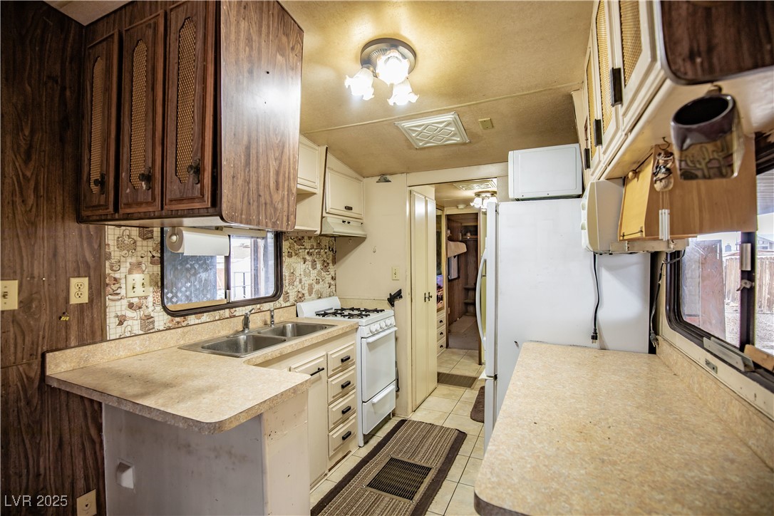 257 Shoshone Lane, Henderson, Nevada image 14