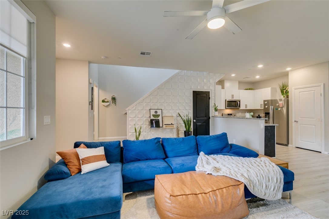 2878 Starling Summit Street, Henderson, Nevada image 12