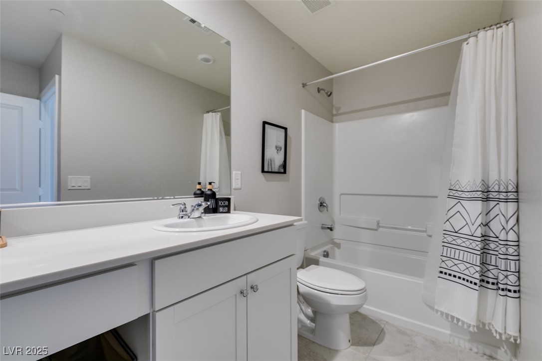 2878 Starling Summit Street, Henderson, Nevada image 32