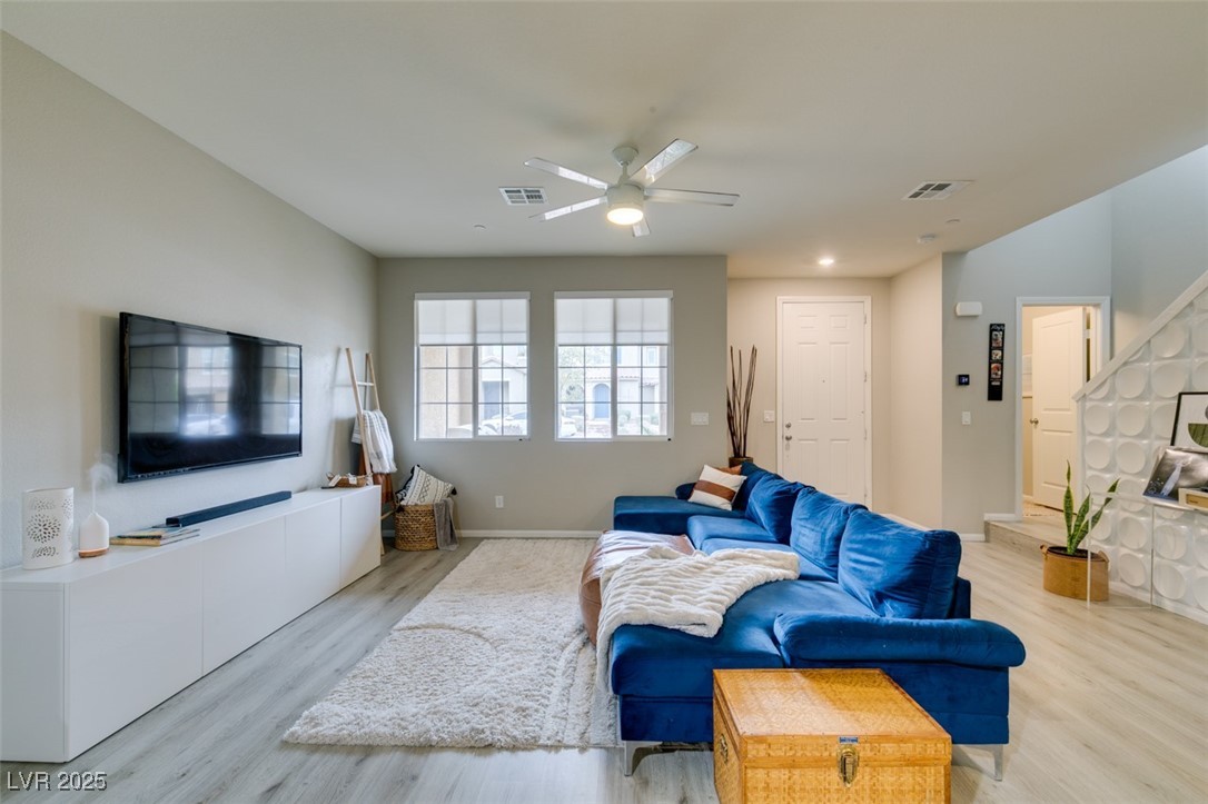 2878 Starling Summit Street, Henderson, Nevada image 9
