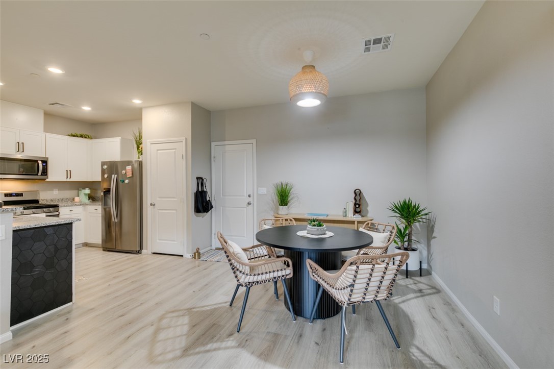 2878 Starling Summit Street, Henderson, Nevada image 15