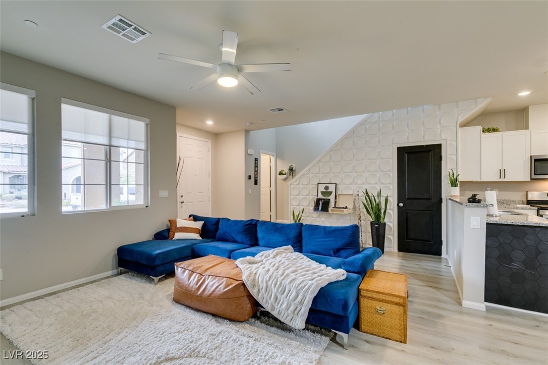 2878 Starling Summit Street, Henderson, Nevada image 11