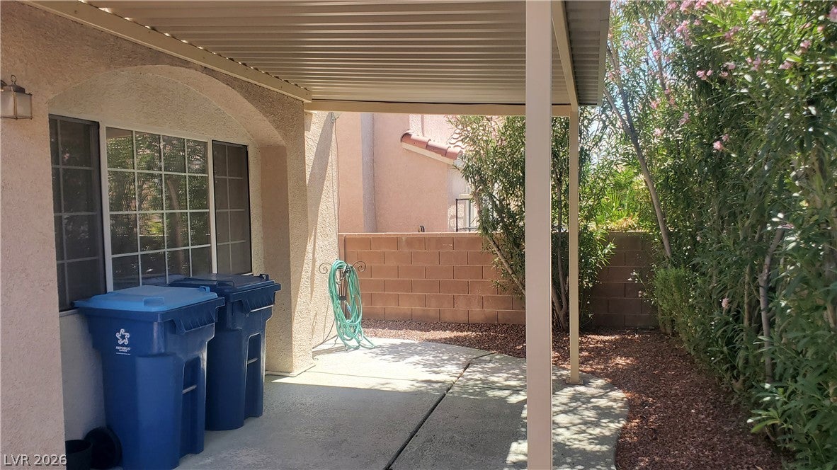 5319 Railroad Spikes Street
