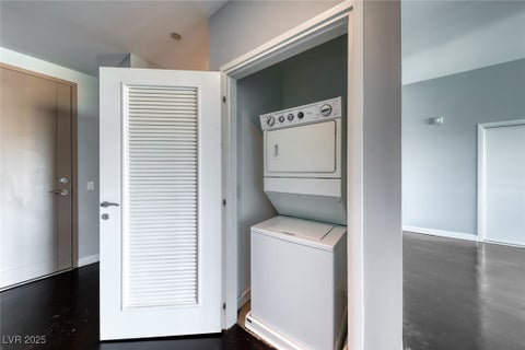 Tiny photo for 200 Hoover Avenue #1712, Las Vegas, NV 89101 (MLS # 2709801)