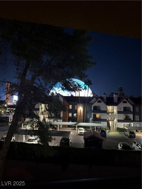 Photo of 210 E FLAMINGO Road #218, Las Vegas, NV 89169 (MLS # 2724892)