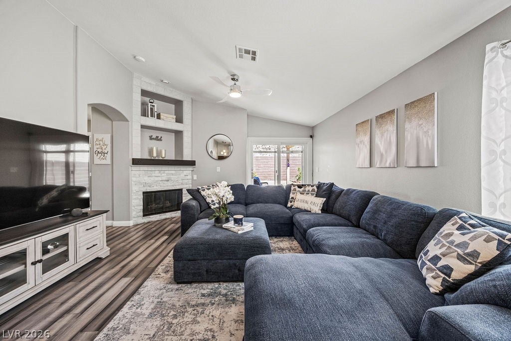 2294 Dakota Sky Court