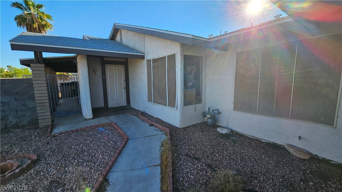 6777 Ledgewood Drive