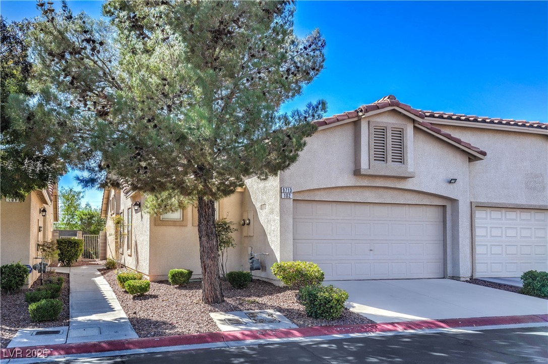 Properties 4 9713 Templemore Avenue 102
