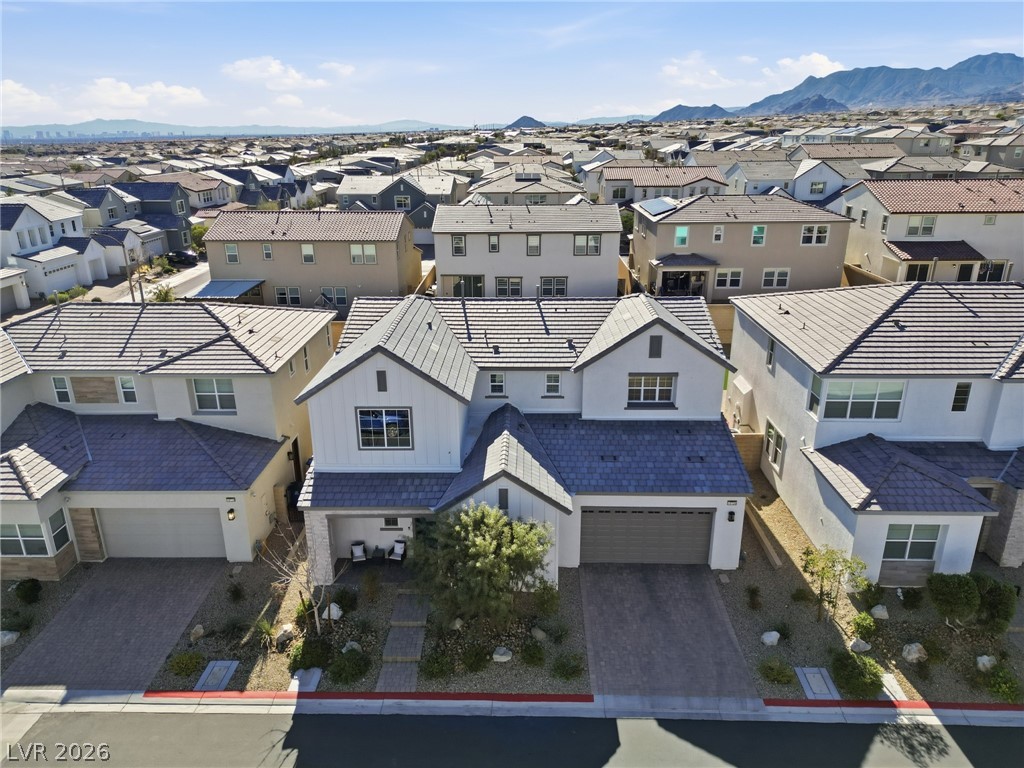10125 Pleasant Knoll Avenue