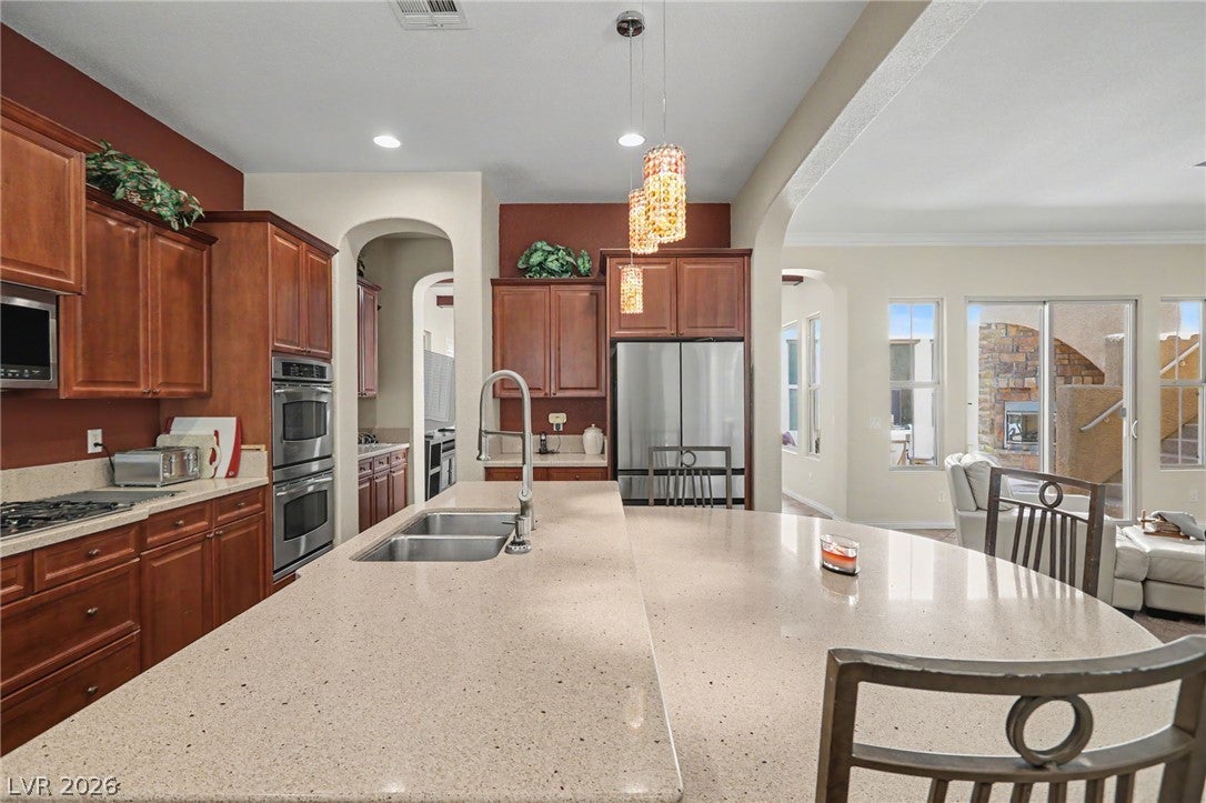 7567 Pearl Crescent Drive