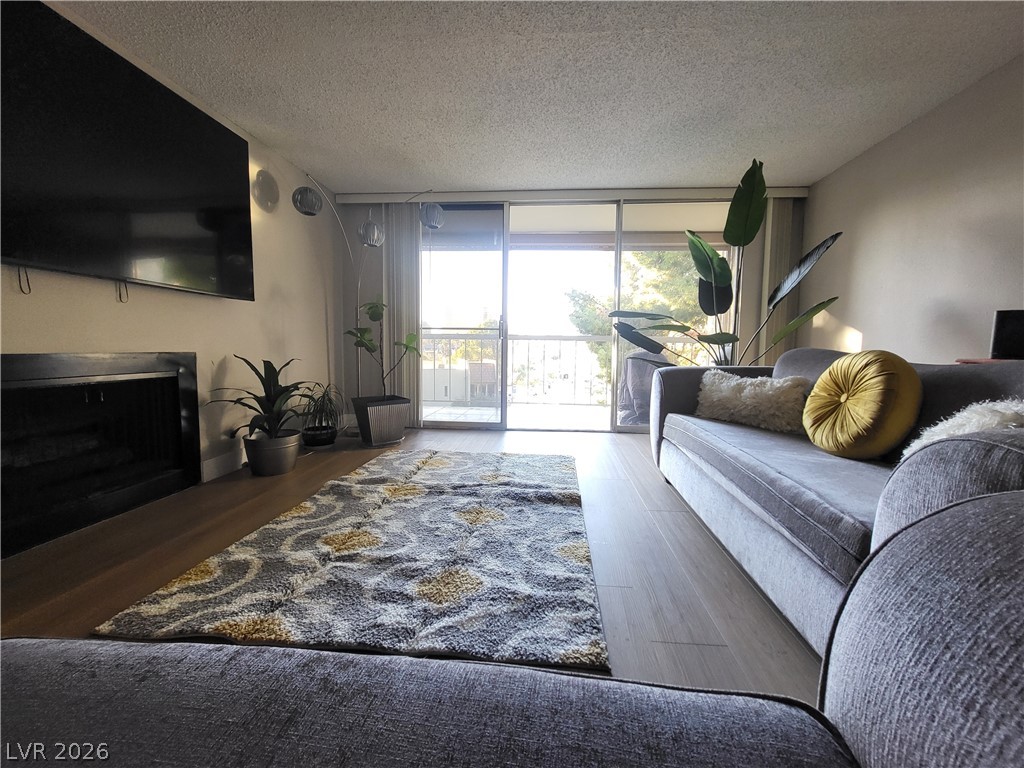 750 S Royal Crest Circle 342