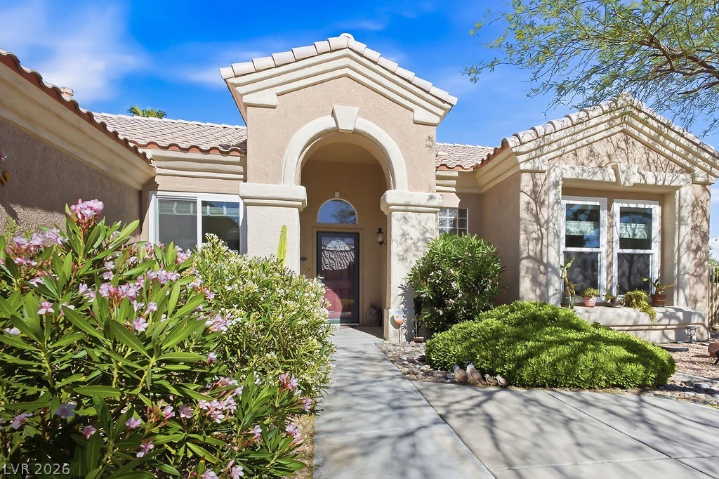 2332 Rumriver Street