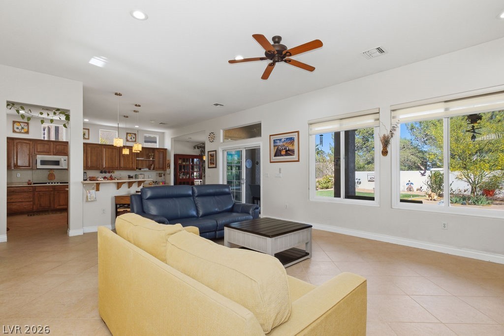 2332 Rumriver Street