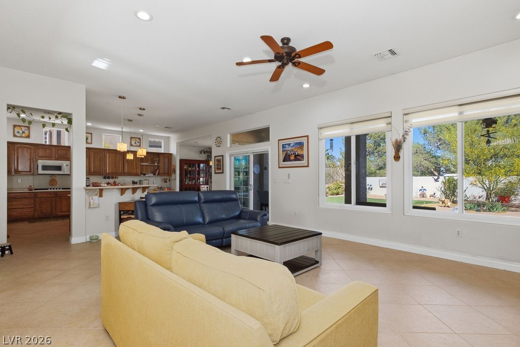 2332 Rumriver Street