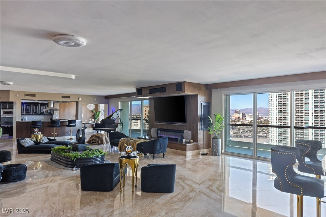 2777 Paradise Road #1801, Las Vegas, Nevada image 2