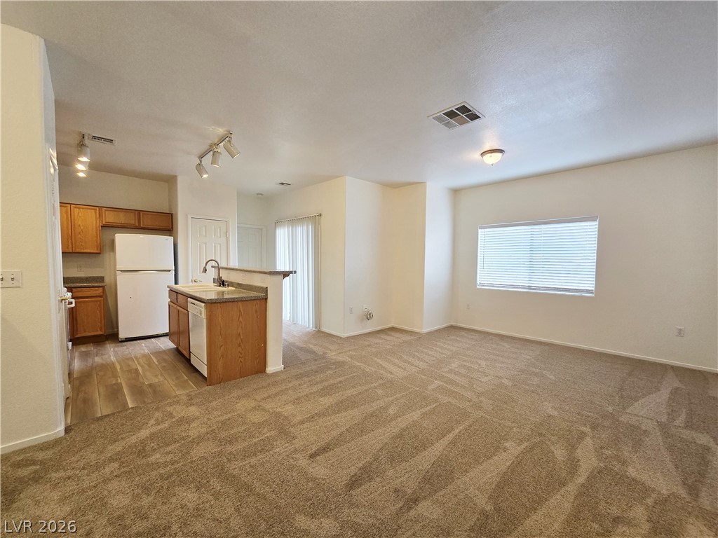 6320 Desert Leaf Street 201
