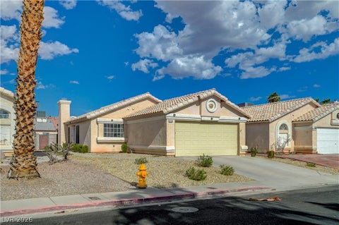 Homes For Sale - 2120 Brassy Drive<br/> Clark County, Las Vegas, NV 89142