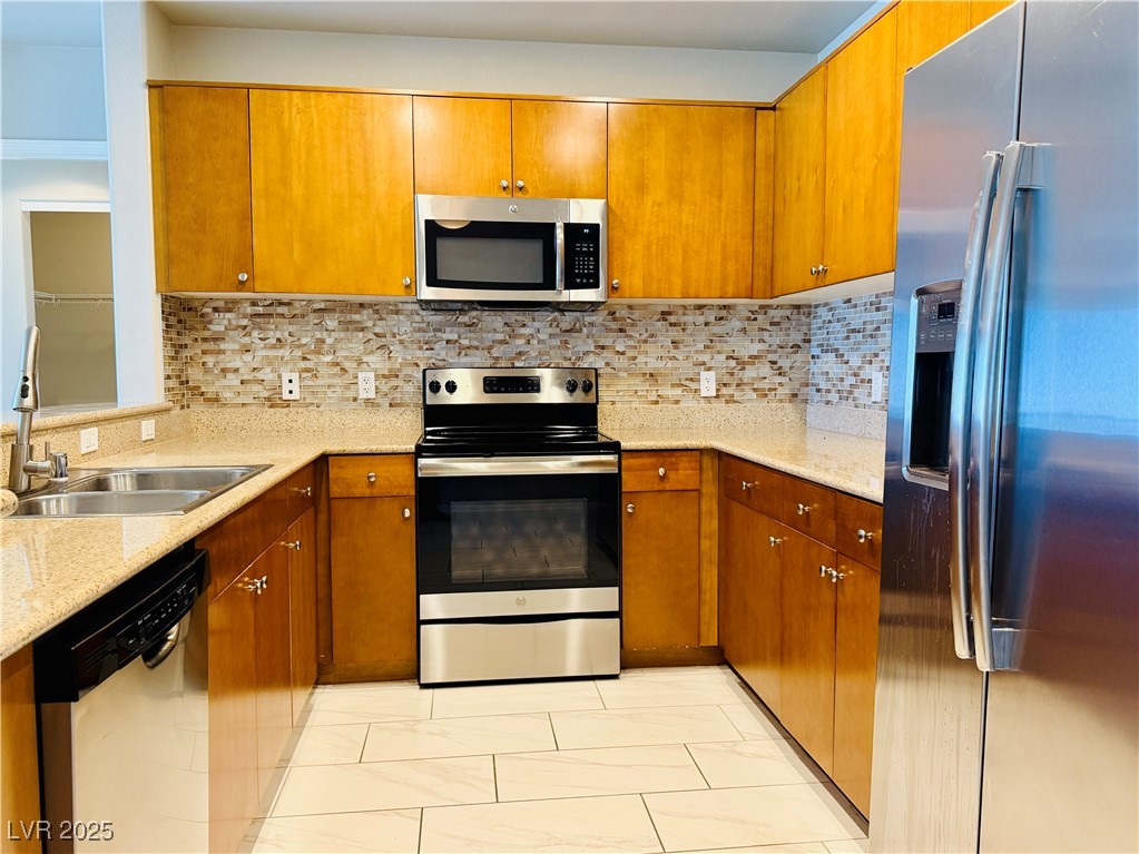 8255 Las Vegas Boulevard 1520