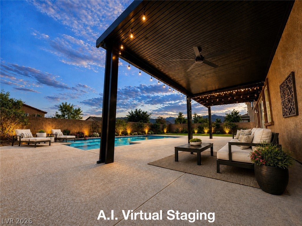 9767 Mosaic Canyon Court