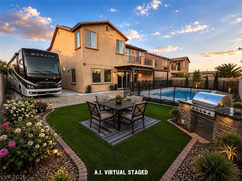 9767 Mosaic Canyon Court