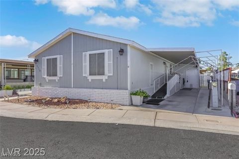 Active Adult 55 101 5218 Tupelo Lane Las Vegas NV 89122