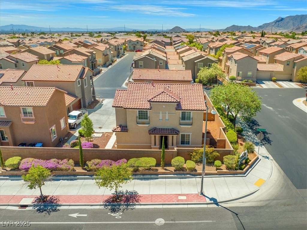 9860 Twilight Walk Avenue