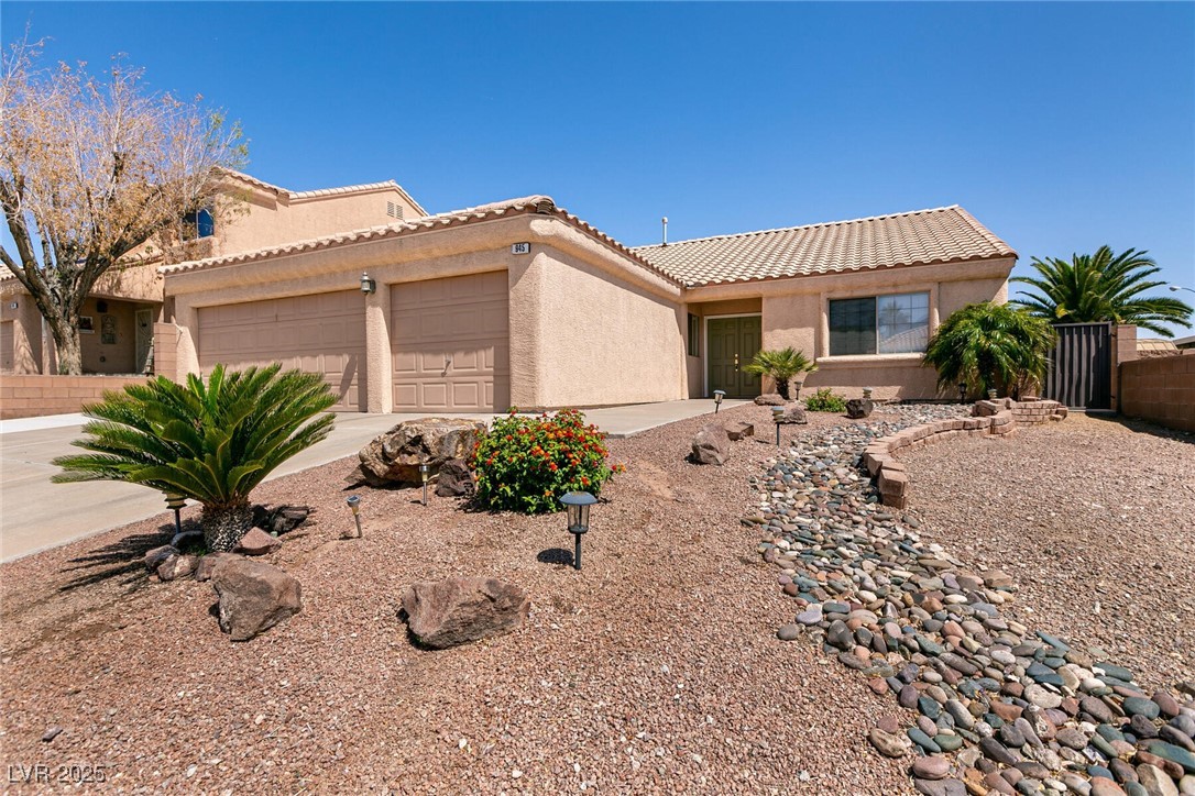 945 Stetson Drive
