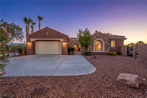 Homes For Sale - 8324 Chapelle Court<br/> Las Vegas, NV 89131