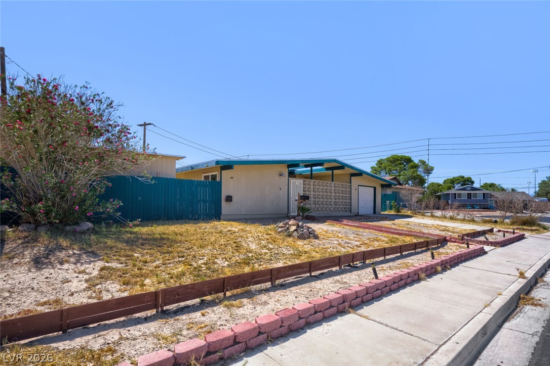 2469 Tournament Street