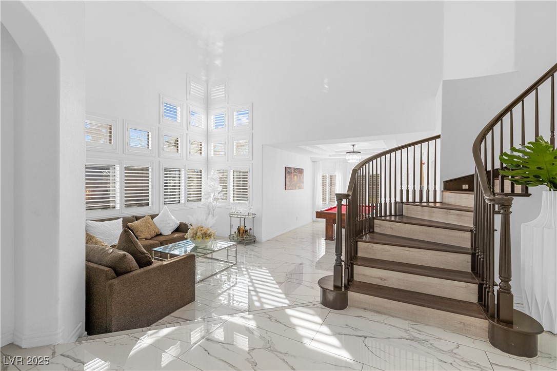2534 Los Coches Circle