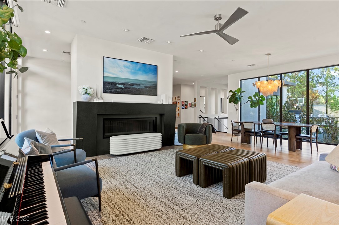 3452 Spanish Winds Court