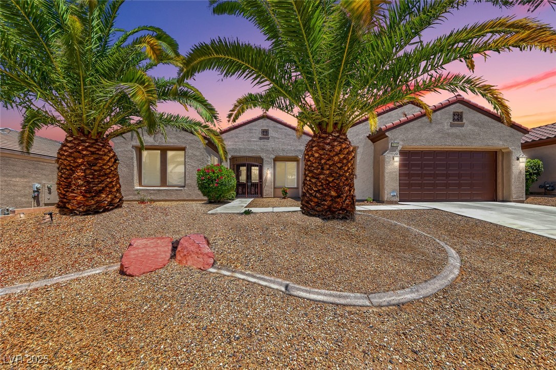 2114 Twin Falls Drive