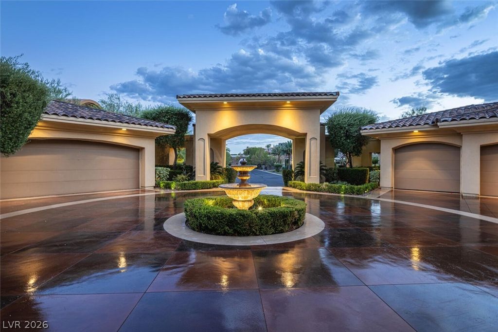 Photo of 5079 Mountain Top Circle, Las Vegas, NV 89148 (MLS # 2762484)