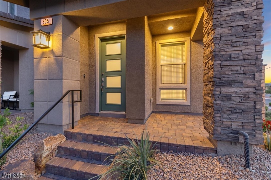 Properties 2 805 E Sunset Road