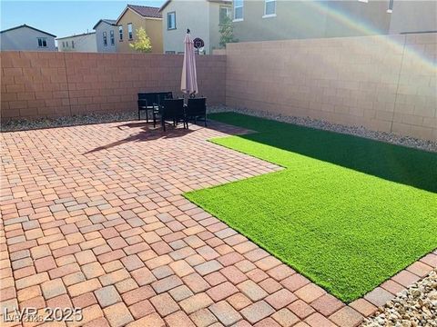 7867 Pink Opal Avenue Las Vegas NV 89113