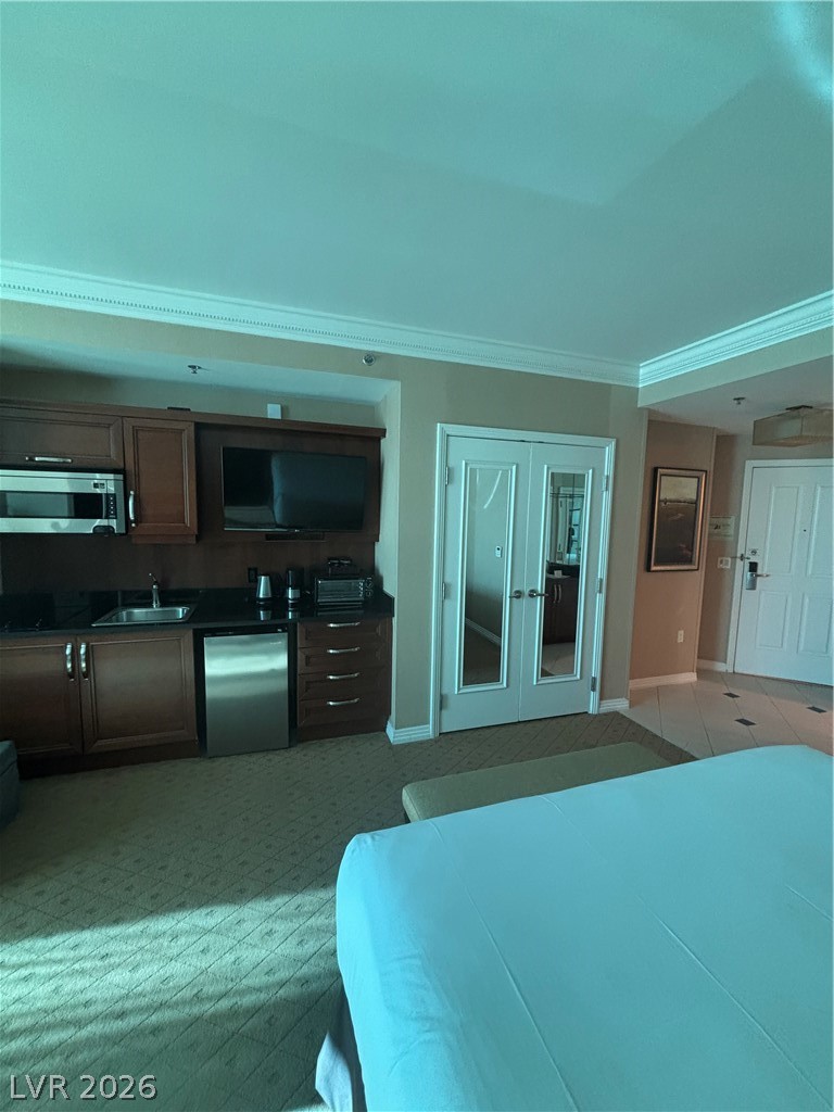 125 E Harmon Avenue 2418