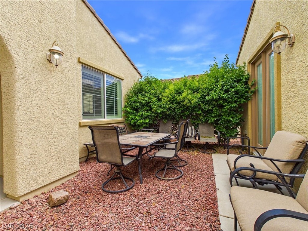 4725 Santa Fiora Street