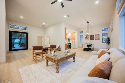 Tiny photo for 925 Granger Farm Way, Las Vegas, NV 89145 (MLS # 2794587)