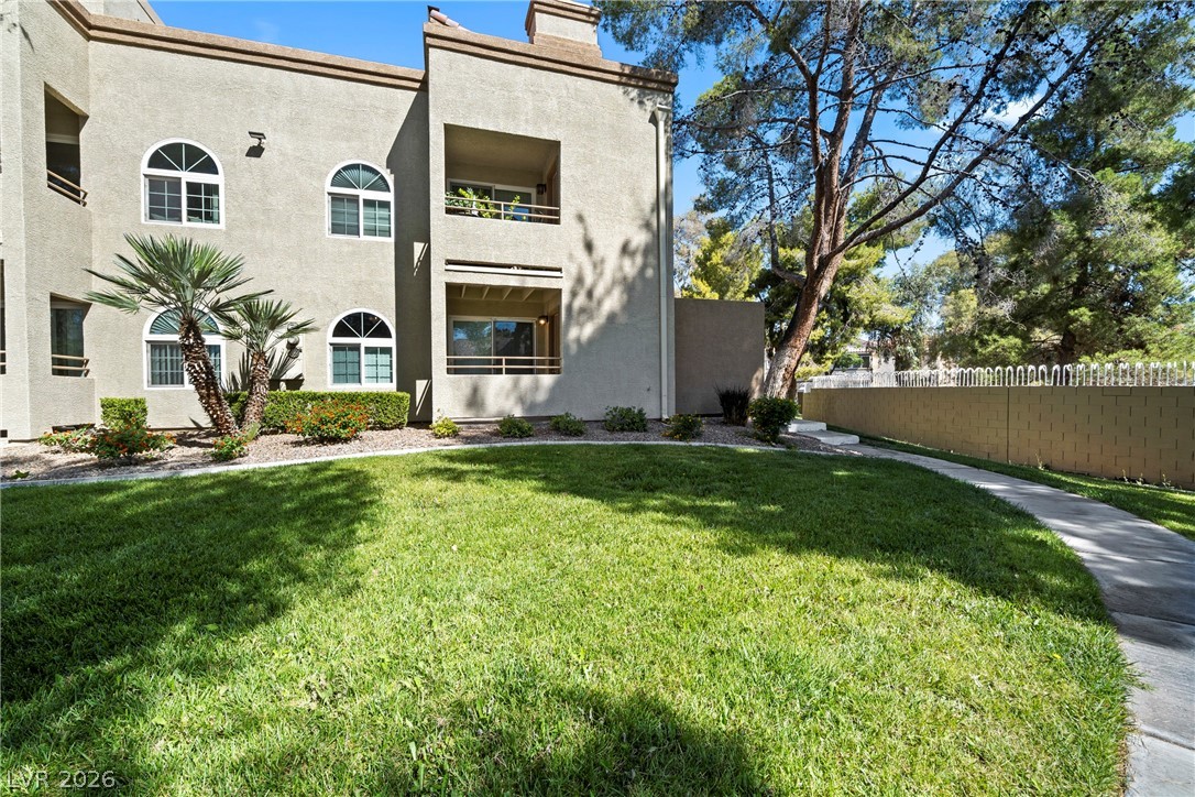 3145 E Flamingo Road 1122