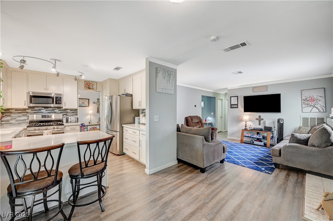 2412 Muirfield Avenue, Henderson, Nevada image 15