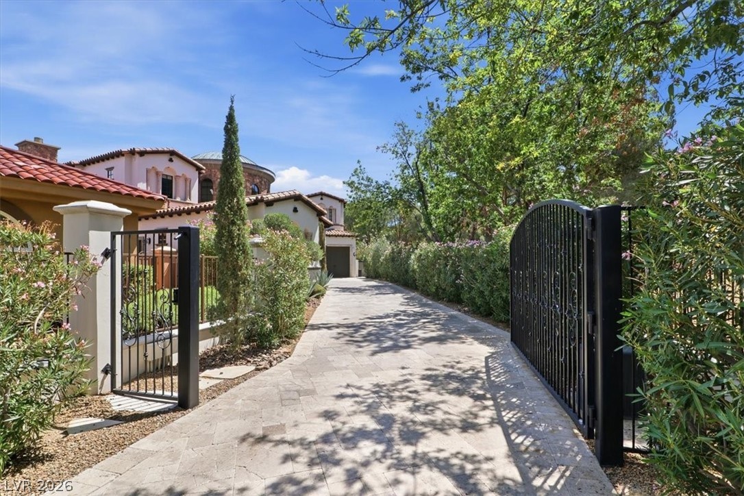 12 Rue Du Ville Way