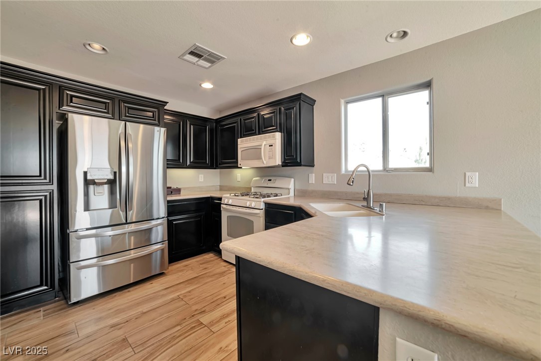 5740 Winter Cherry Street, Las Vegas, Nevada image 9