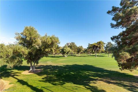 Tiny photo for 2845 QUEENS COURTYARD Drive, Las Vegas, NV 89109 (MLS # 2799391)