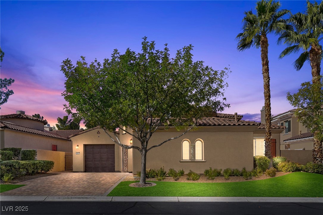 12005 Whitehills Street